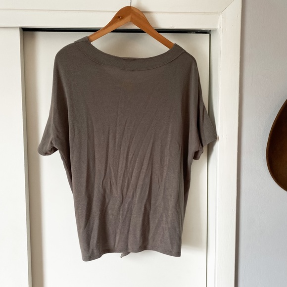 H by Bordeaux Tie Front Knit Top - Picture 3 of 4